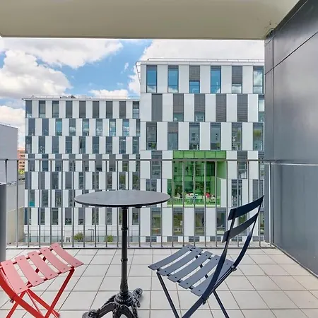 Charme Unique Terrasse & Parking Proche Metro Apartamento *
