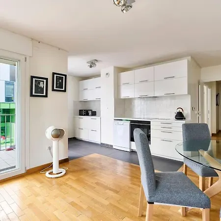Charme Unique Terrasse & Parking Proche Metro Apartamento París